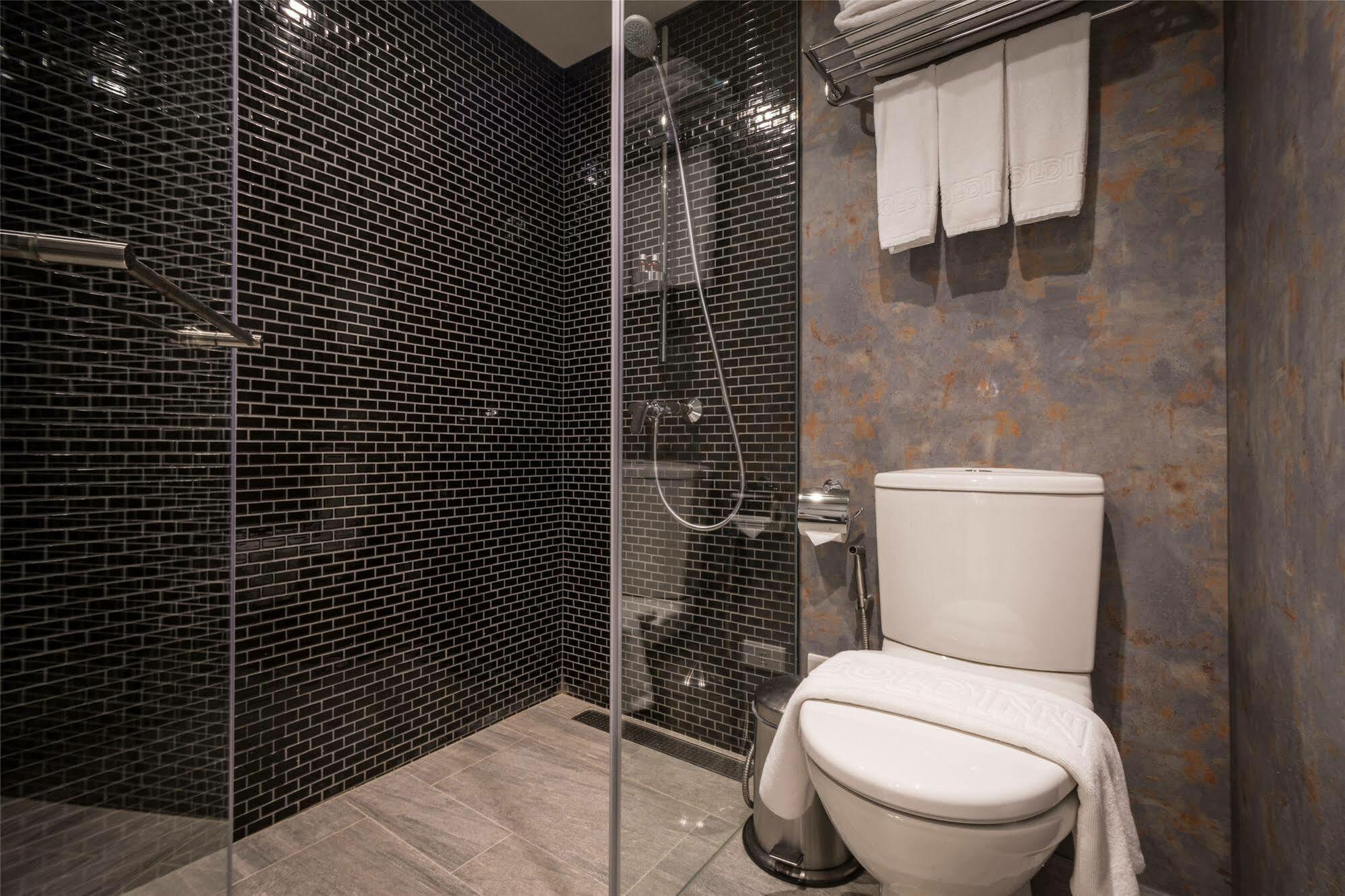 Goldinn Hotel Тайпей Екстериор снимка