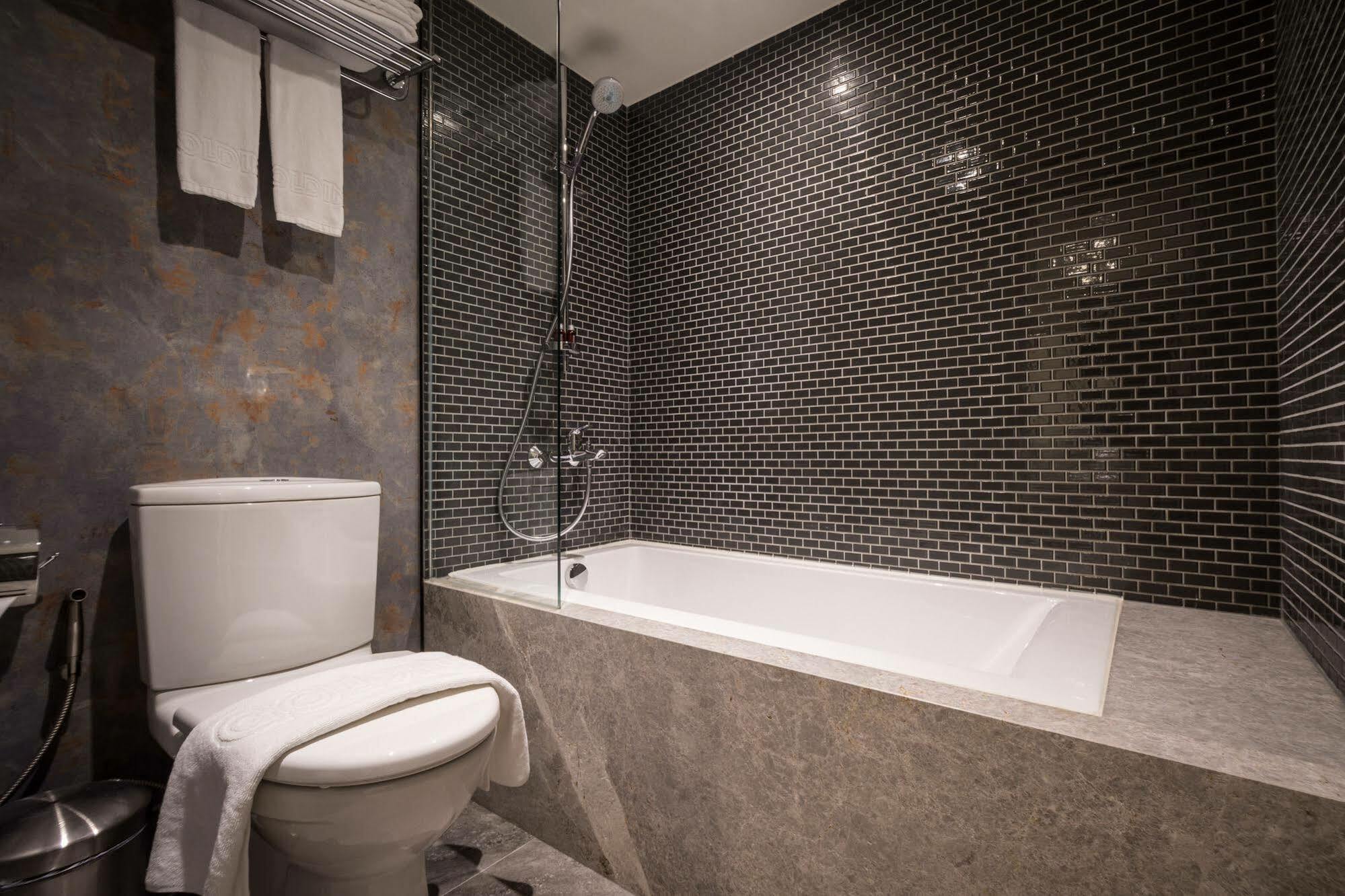 Goldinn Hotel Тайпей Екстериор снимка