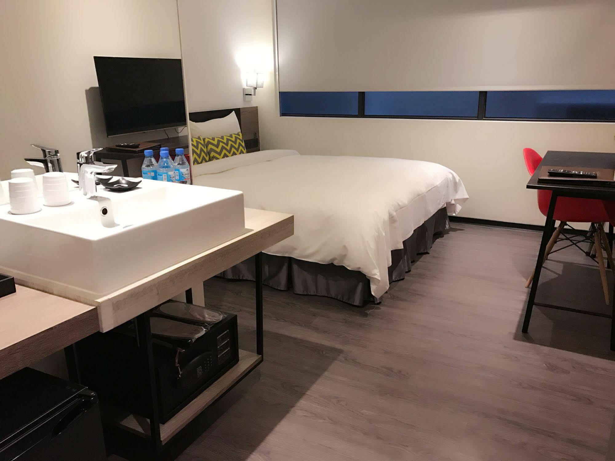 Goldinn Hotel Тайпей Екстериор снимка